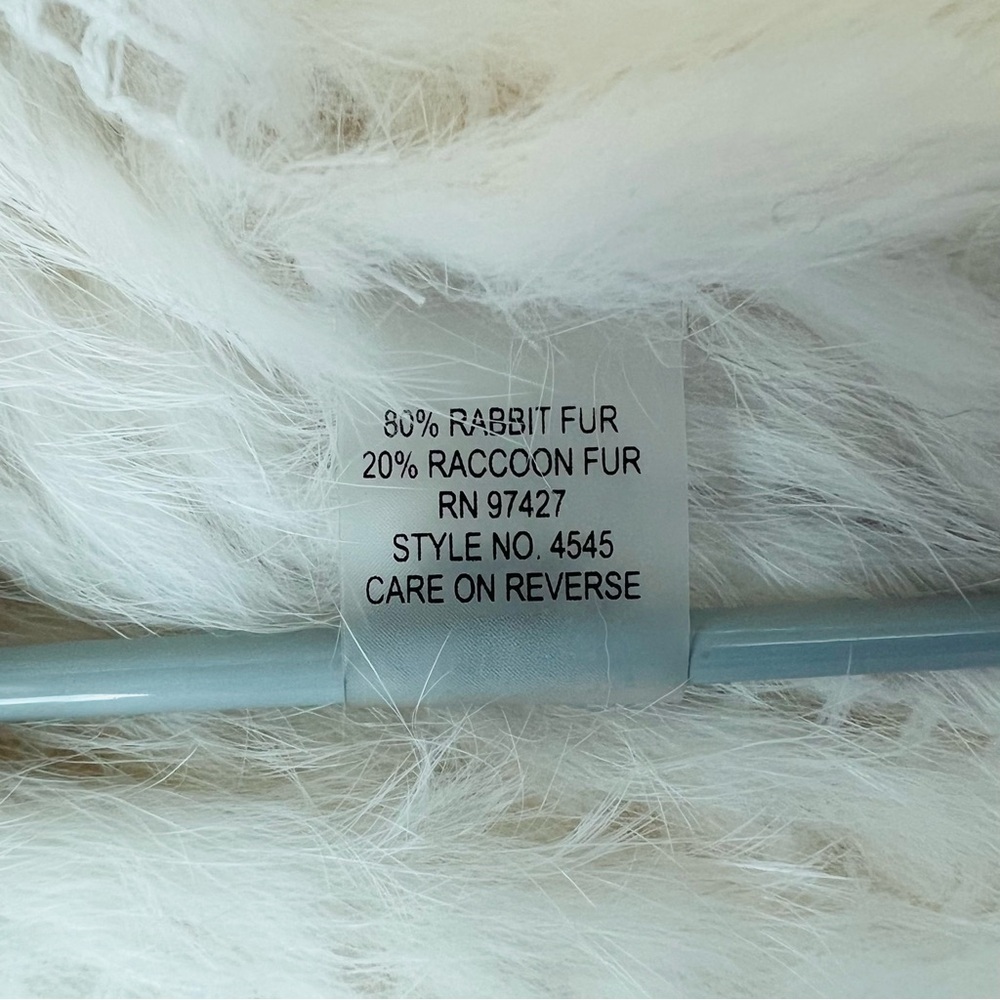 Dolce Cabo Rabbit Fur Vest with Raccoon Trim Ivory Multi Size Small - Picture 7 of 15